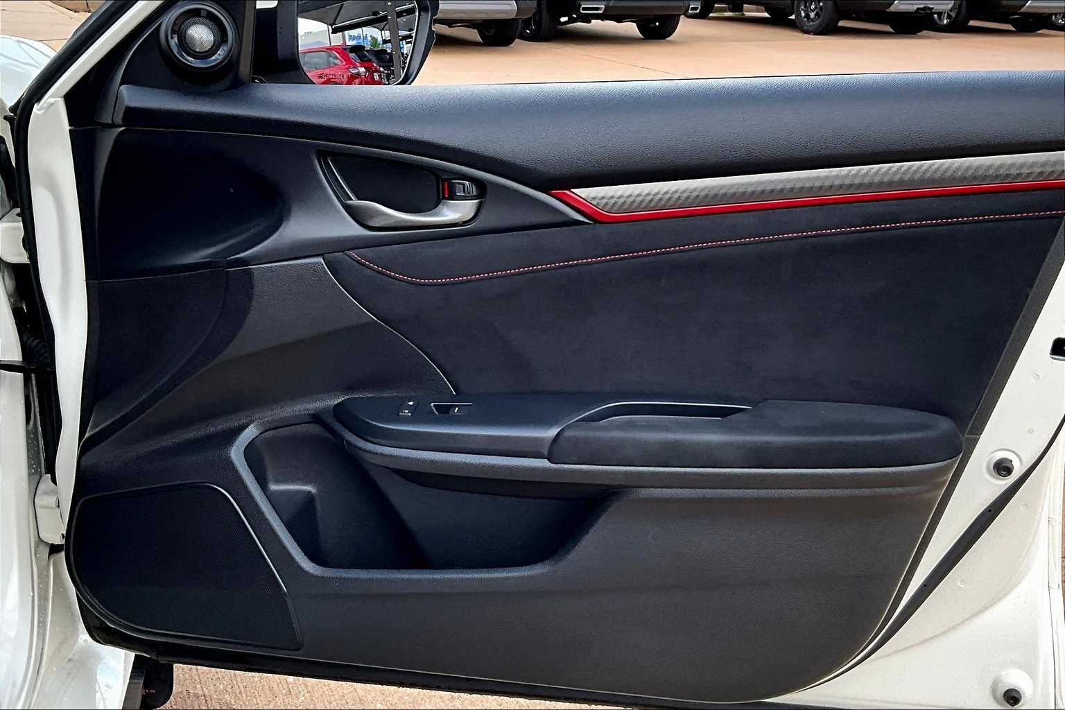 2021 Honda Civic Type R Touring photo 24