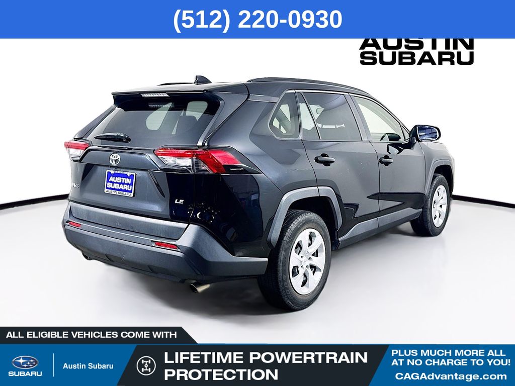 2019 Toyota RAV4 LE photo 7