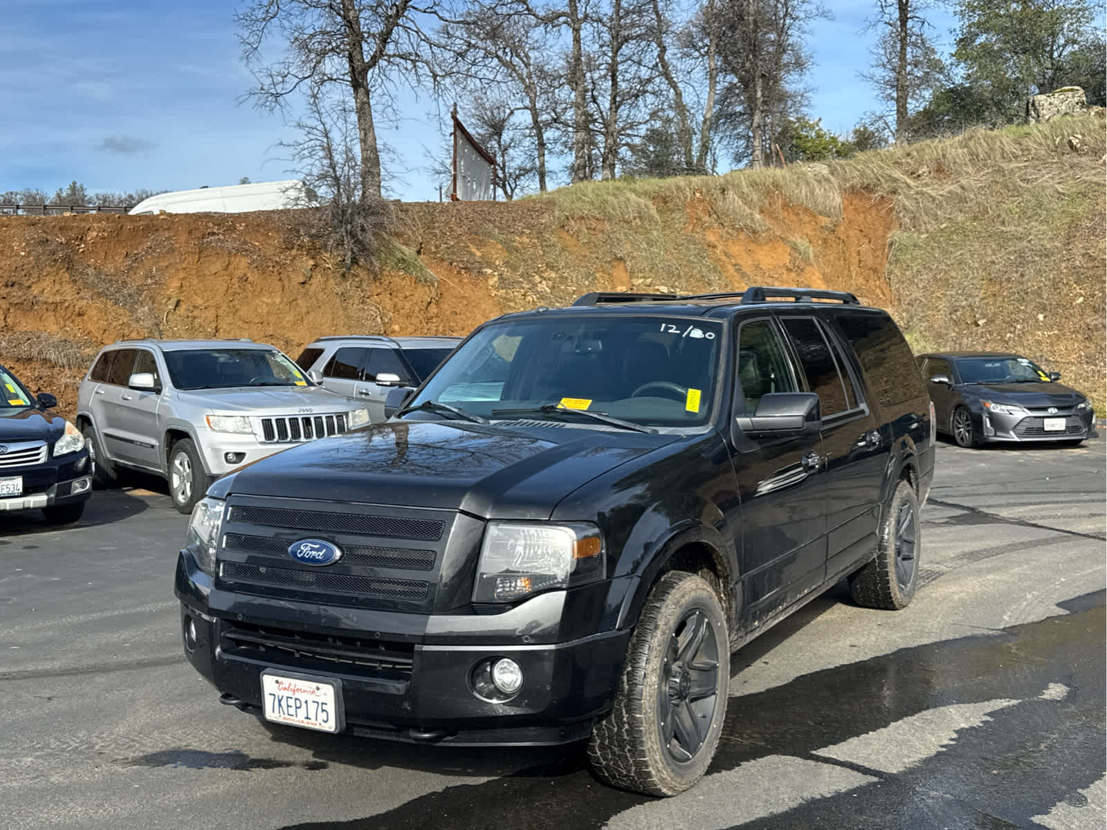 2014 Ford Expedition Limited's photo