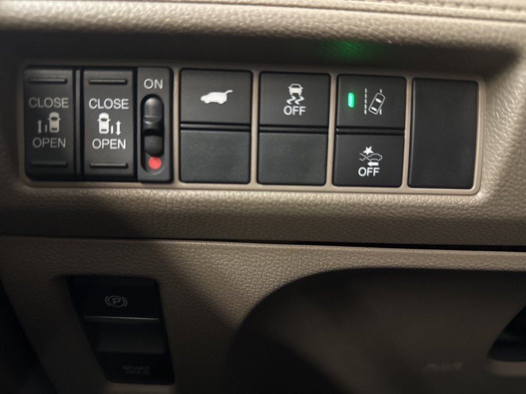 2019 Honda Odyssey EX-L photo 17