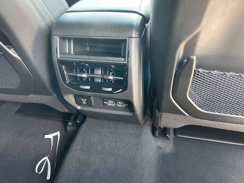 2025 Jeep Grand Cherokee Altitude X photo 26
