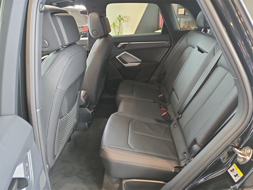 2025 Audi Q3 Premium S line photo 14