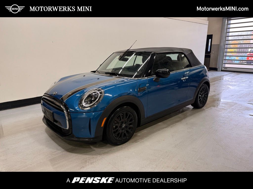 2024 MINI Convertible Base's photo