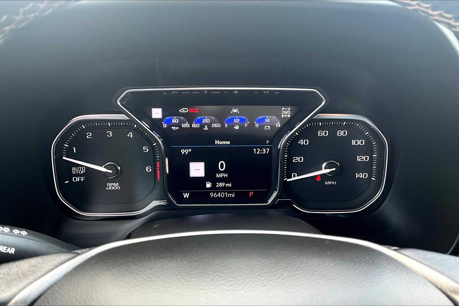 2021 Gmc Yukon XL AT4 photo 25