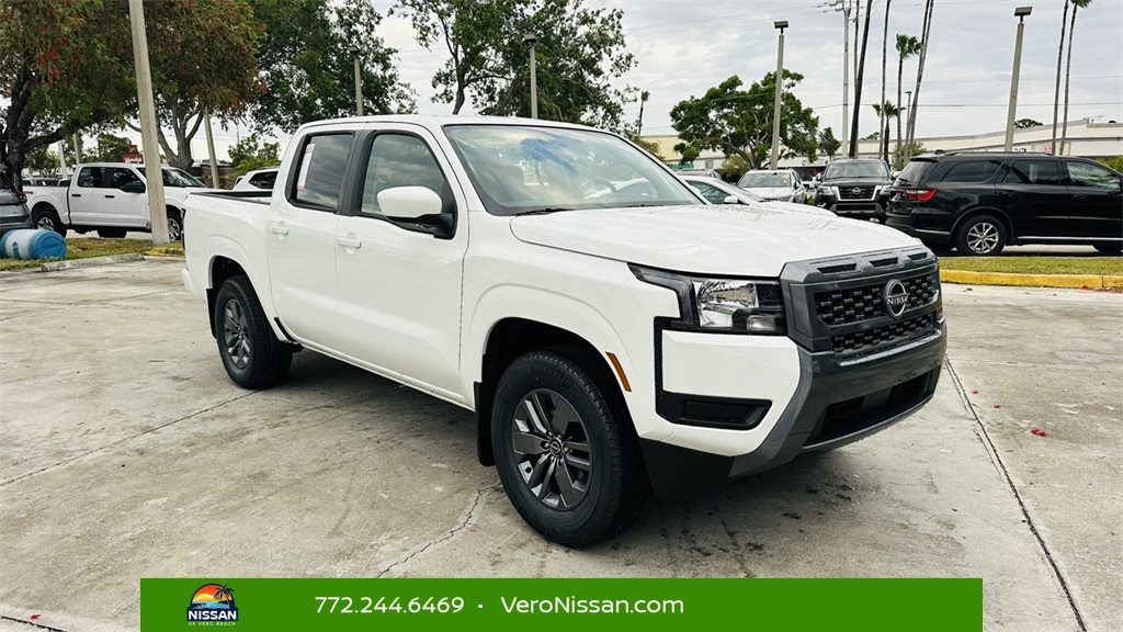 2026 Nissan Frontier SV photo 2