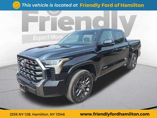 2023 Toyota Tundra Platinum's photo