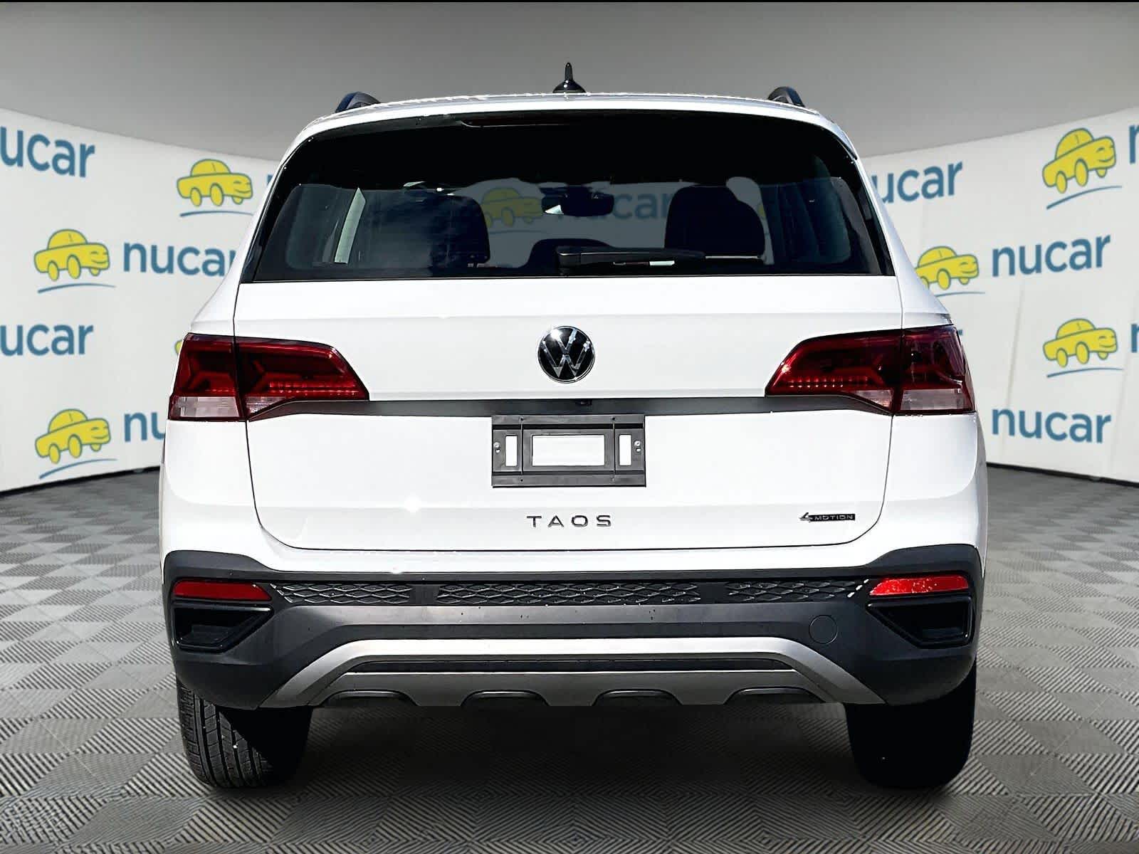 2024 Volkswagen Taos S photo 2