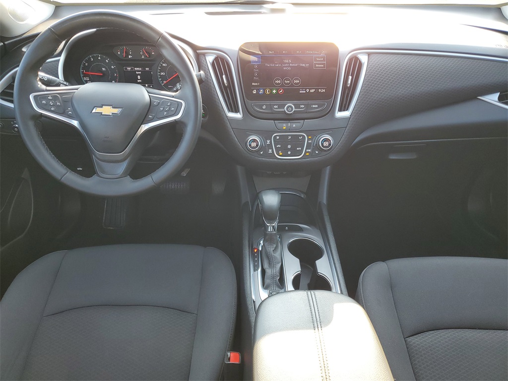 2023 Chevrolet Malibu 1LT photo 21