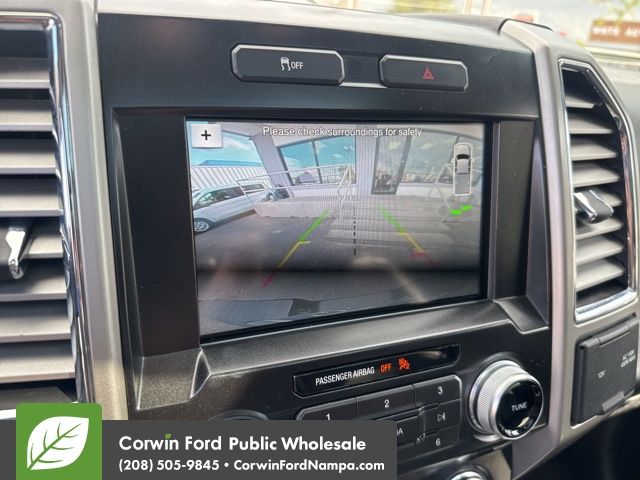 2016 Ford F-150 Lariat photo 24