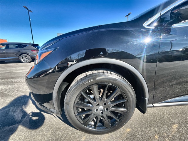 2023 Nissan Murano SV photo 10
