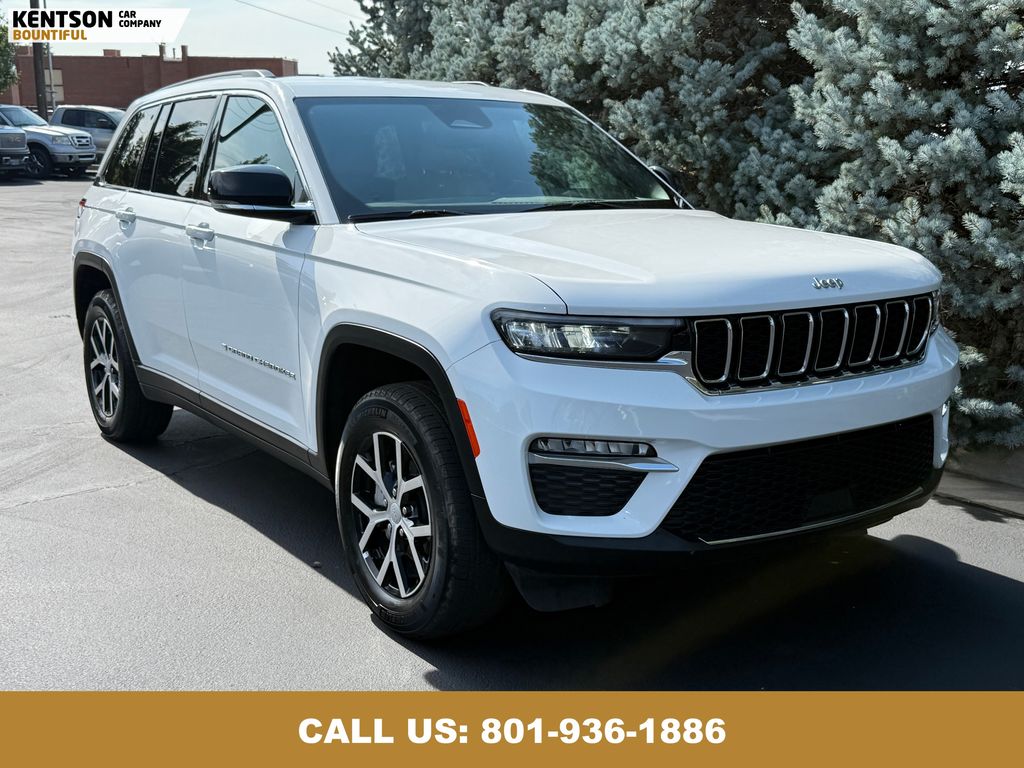 2024 Jeep Grand Cherokee Limited photo 12