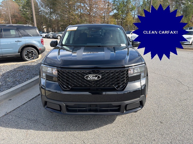 2025 Ford Maverick XLT photo 2