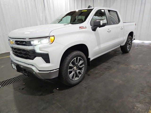 2025 Chevrolet Silverado 1500 LT photo 22