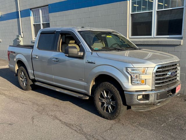 2016 Ford F-150 XLT photo 2