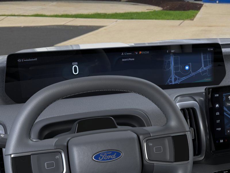2025 Ford Expedition photo 13