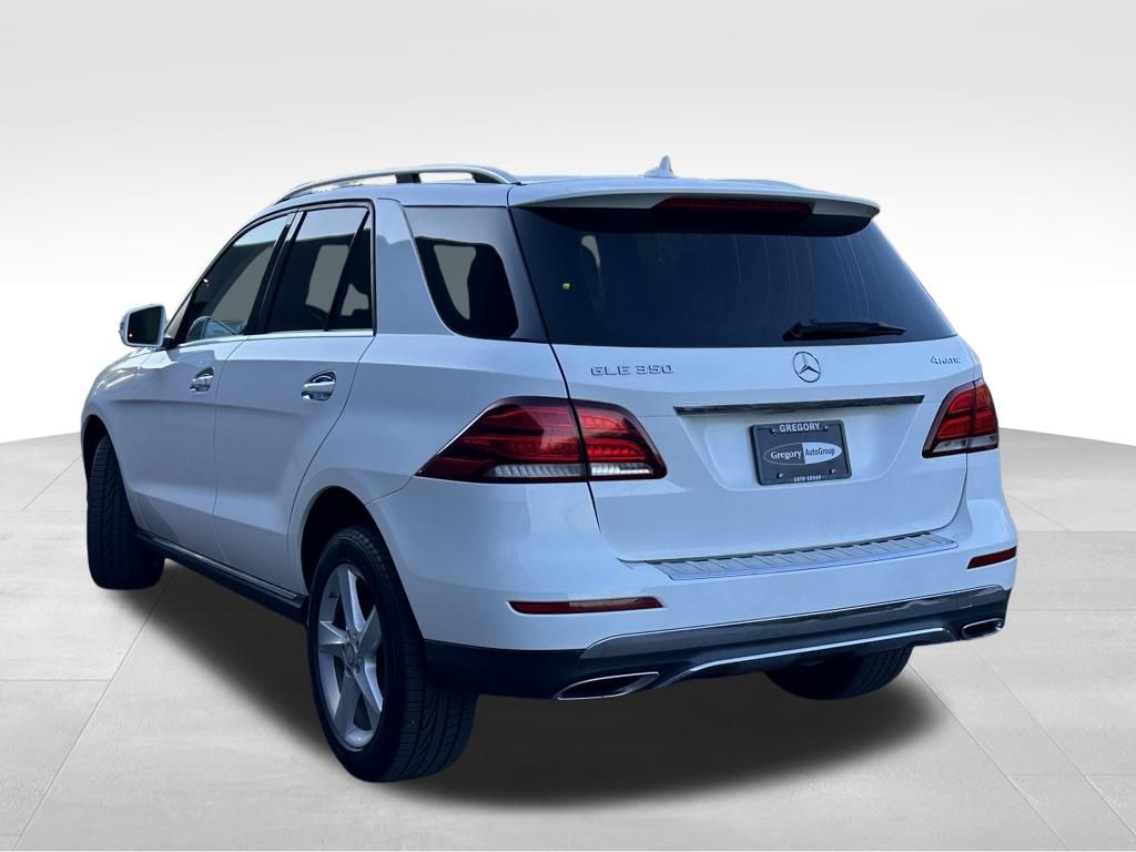 2017 Mercedes Benz GLE 350 4MATIC photo 3