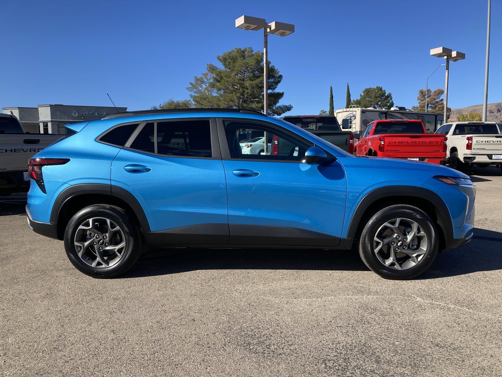 2026 Chevrolet Trax LT photo 4