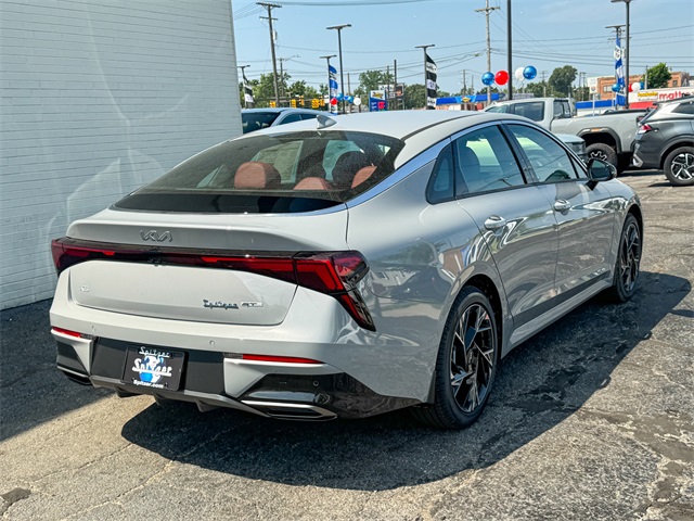 2026 Kia K5 GT-Line photo 3