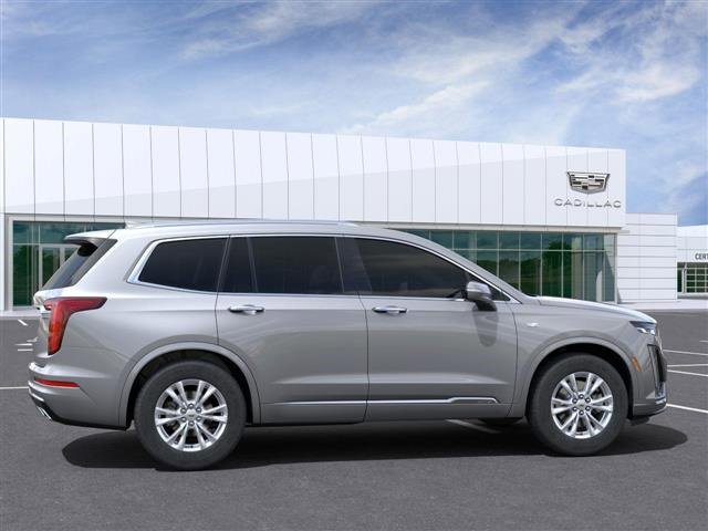 2025 Cadillac XT6 Luxury photo 4