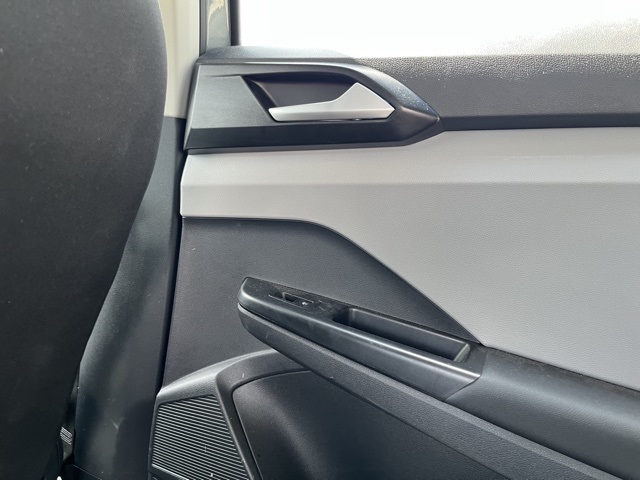 2023 Volkswagen Taos S photo 48