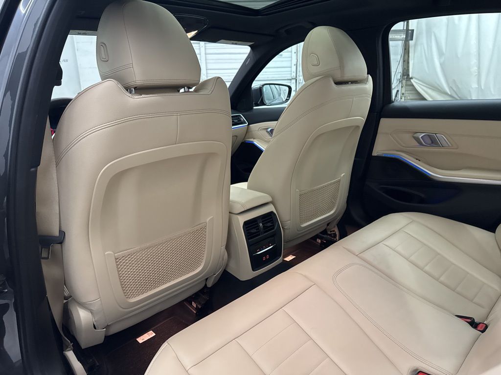 2021 Bmw 330i photo 14