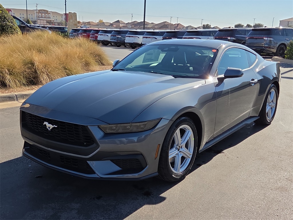 2026 Ford Mustang EcoBoost's photo