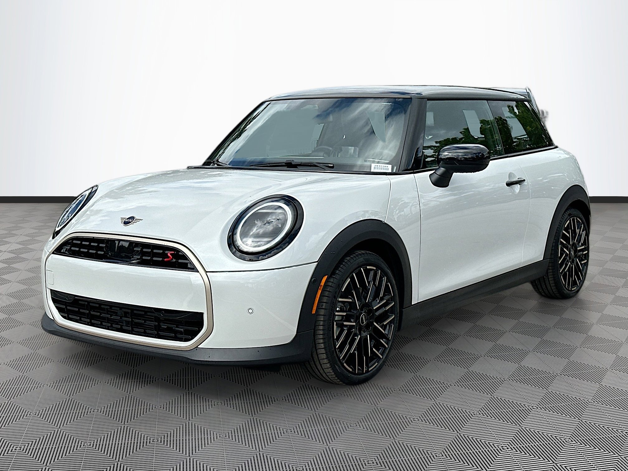2025 Mini Cooper 2 Door Hardtop S photo 3