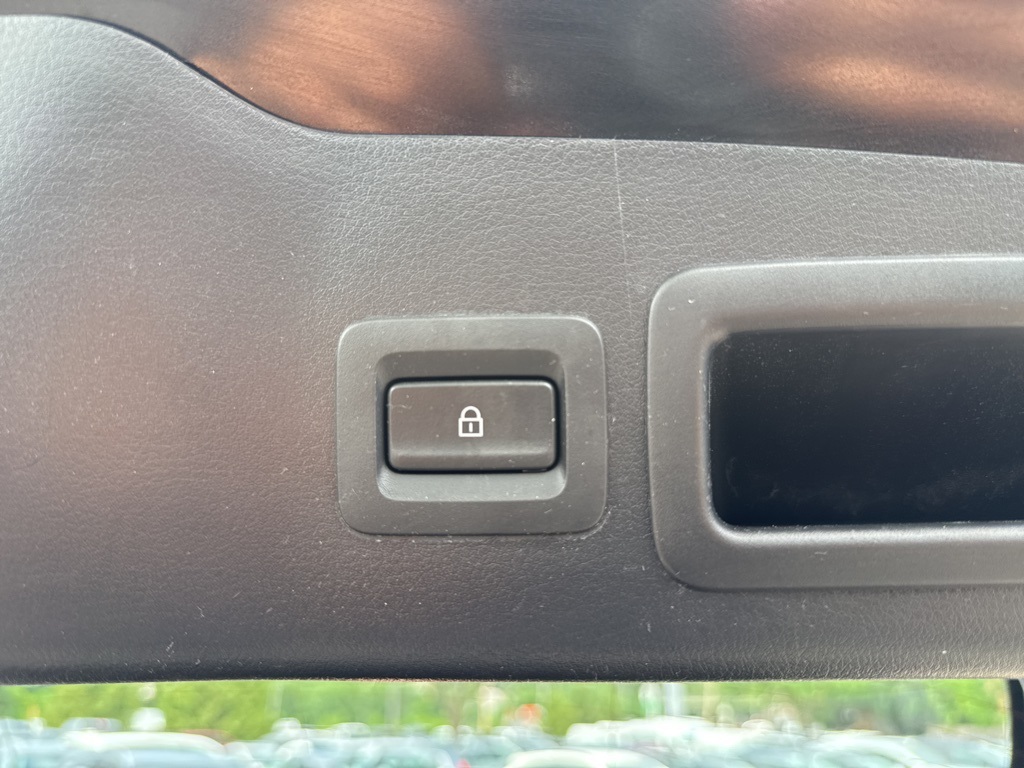 2022 Mazda Mazda3 Preferred photo 22