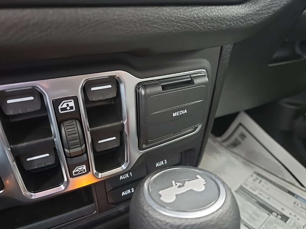 2025 Jeep Wrangler Sport S photo 56