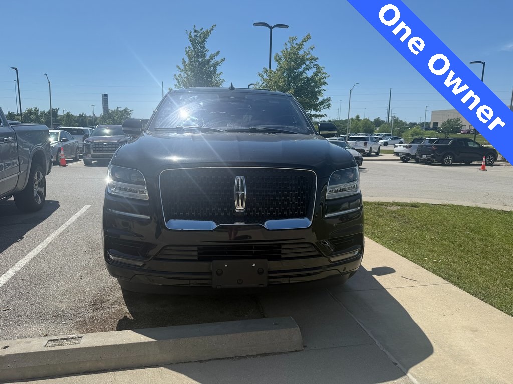Used 2020 Lincoln Navigator Reserve with VIN 5LMJJ2LT2LEL10136 for sale in Kansas City