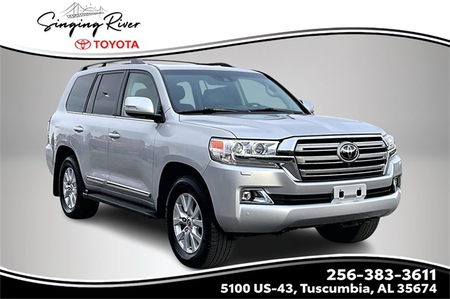 2021 Toyota Land Cruiser Base's photo
