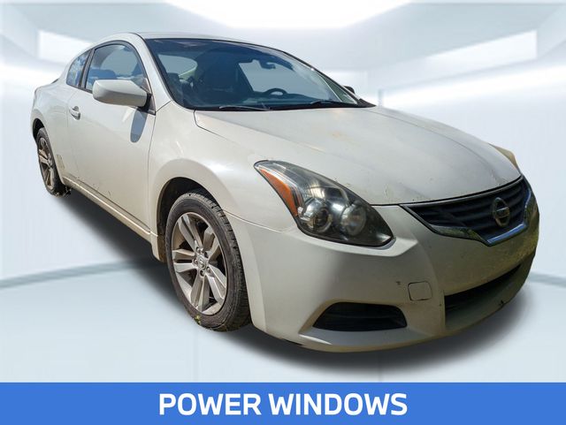 2012 Nissan Altima 2.5 S photo 3