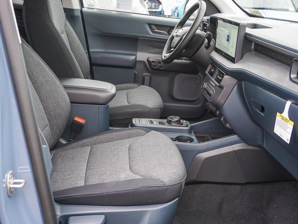 2025 Ford Maverick XLT photo 11