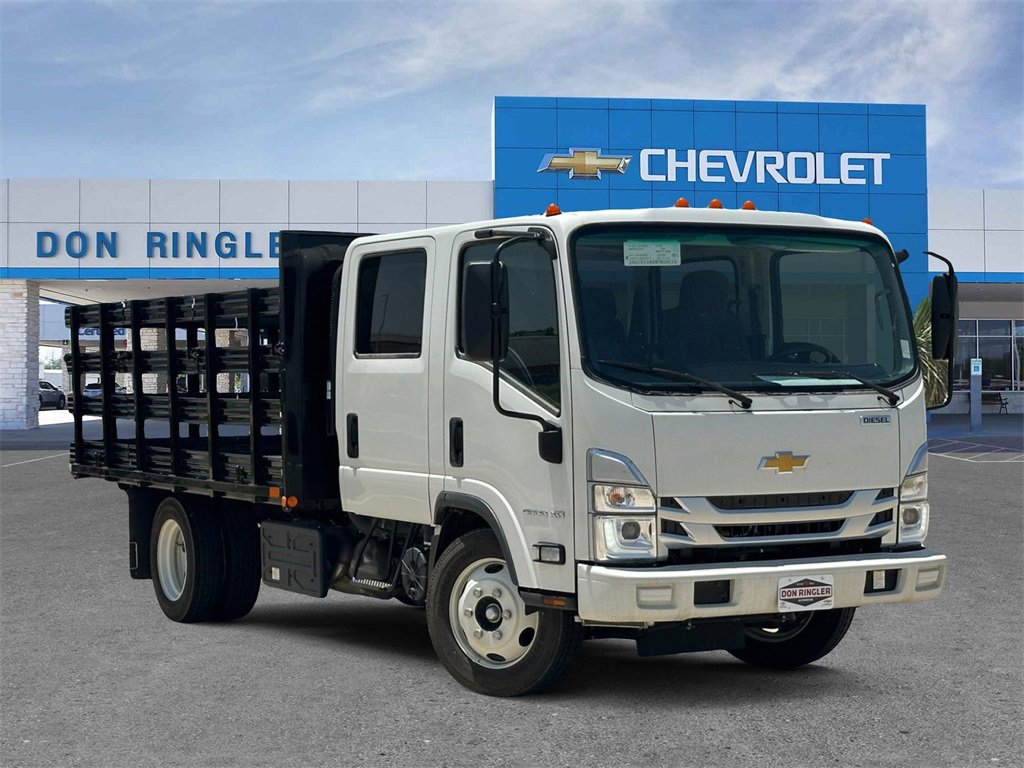 2024 Chevrolet Low Cab Forward Base's photo