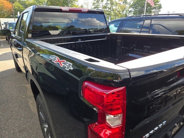 2026 Chevrolet Silverado 1500 LT photo 4