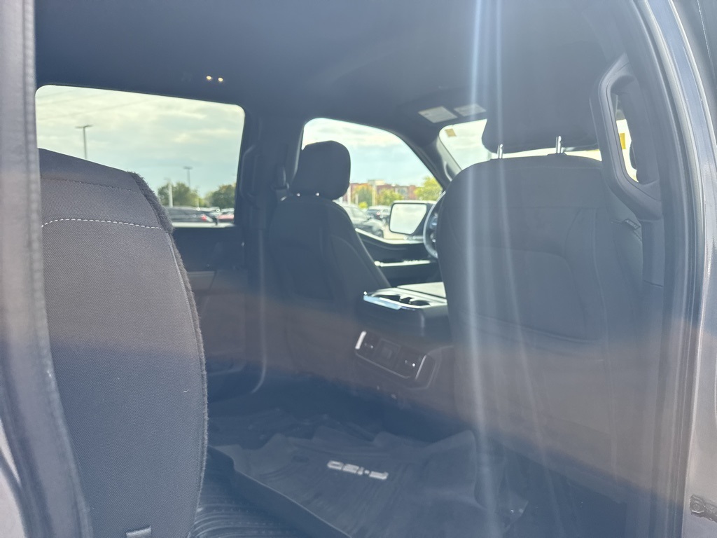 2022 Ford F-150 XLT photo 21