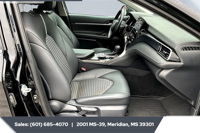 2024 Toyota Camry SE photo 6