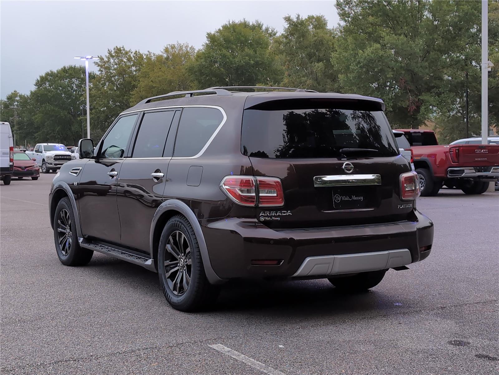 2018 Nissan Armada Platinum photo 2
