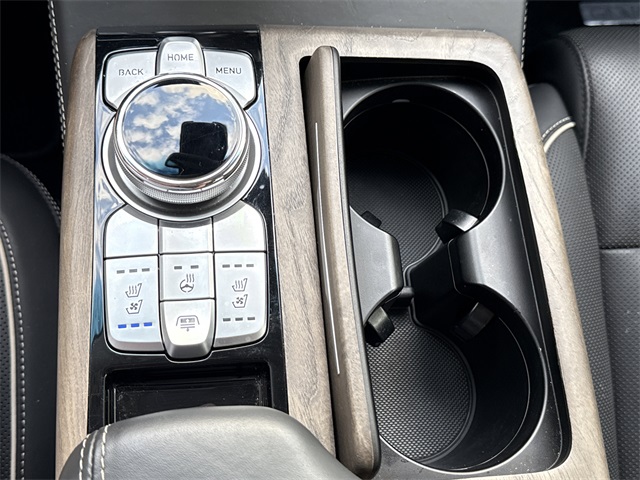 2020 Genesis G90 3.3T Premium photo 36