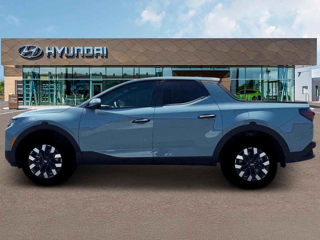 2026 Hyundai Santa Cruz SE photo 3
