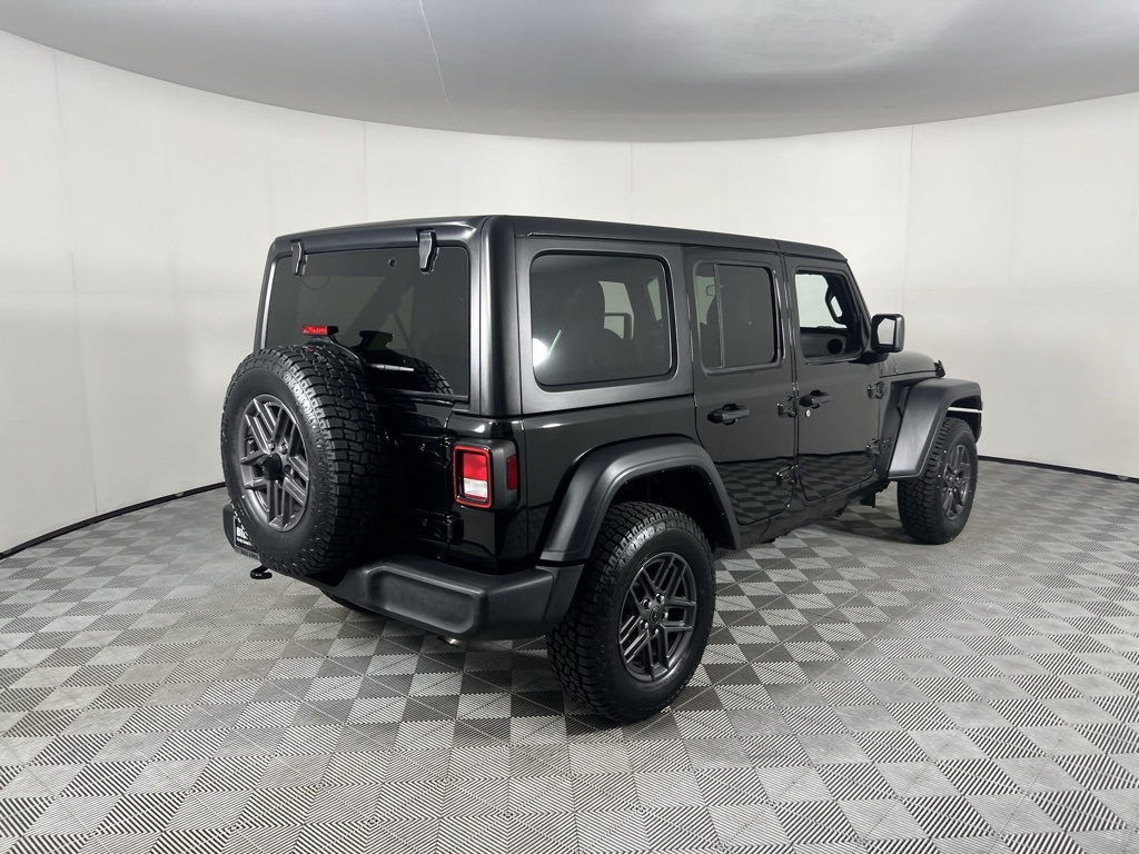 2024 Jeep Wrangler Sport S photo 3