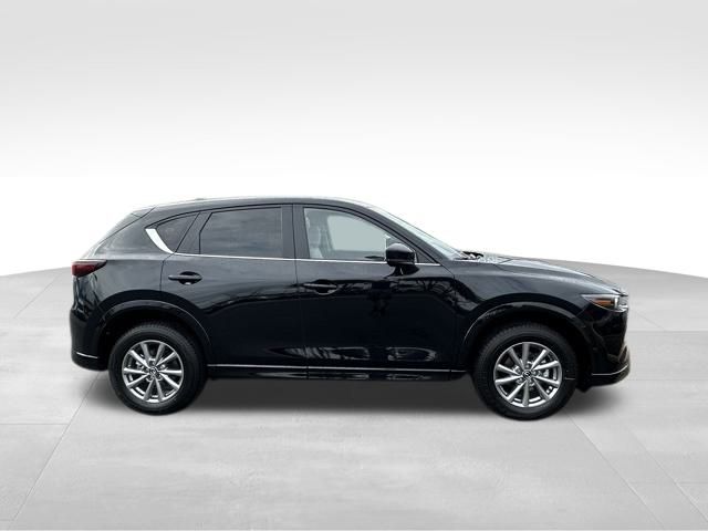 2025 Mazda CX-5 2.5 S Preferred photo 3