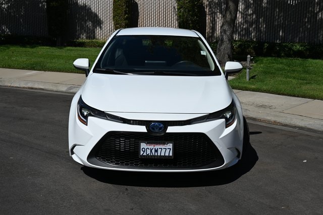 Used 2022 Toyota Corolla LE with VIN JTDEAMDE0N3007925 for sale in Northfield, Minnesota