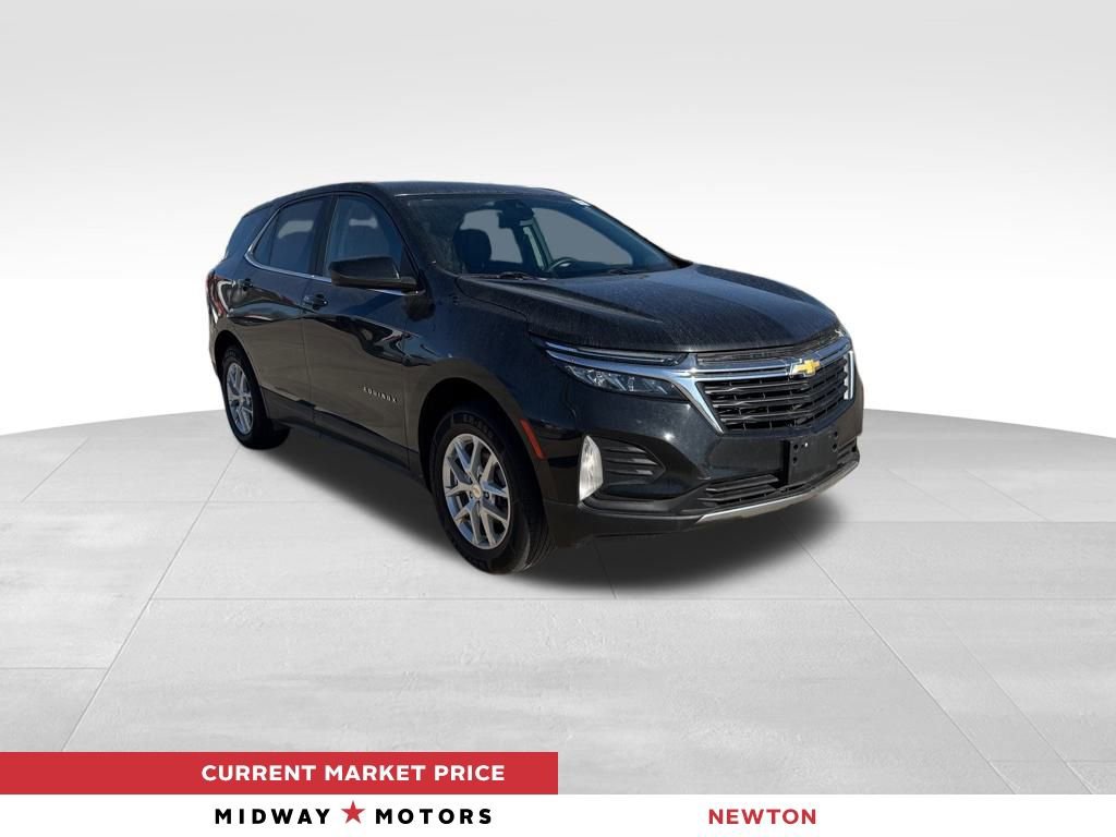 2022 Chevrolet Equinox LT's photo