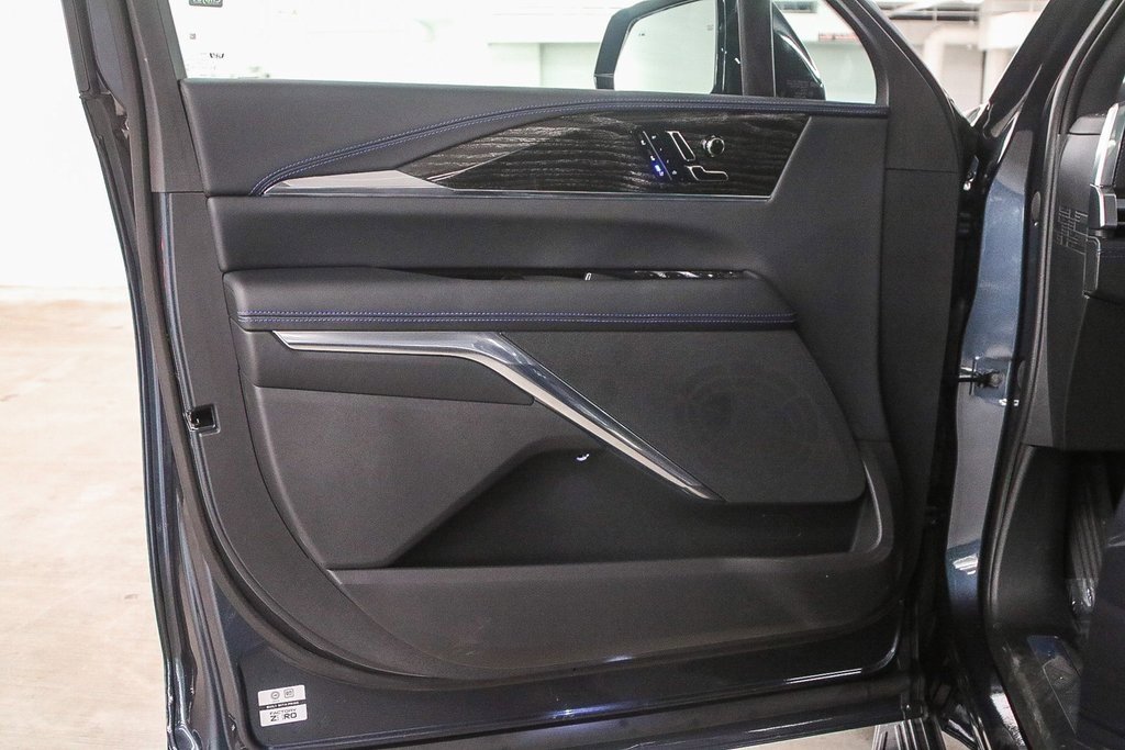 2026 Cadillac Escalade Sport photo 20