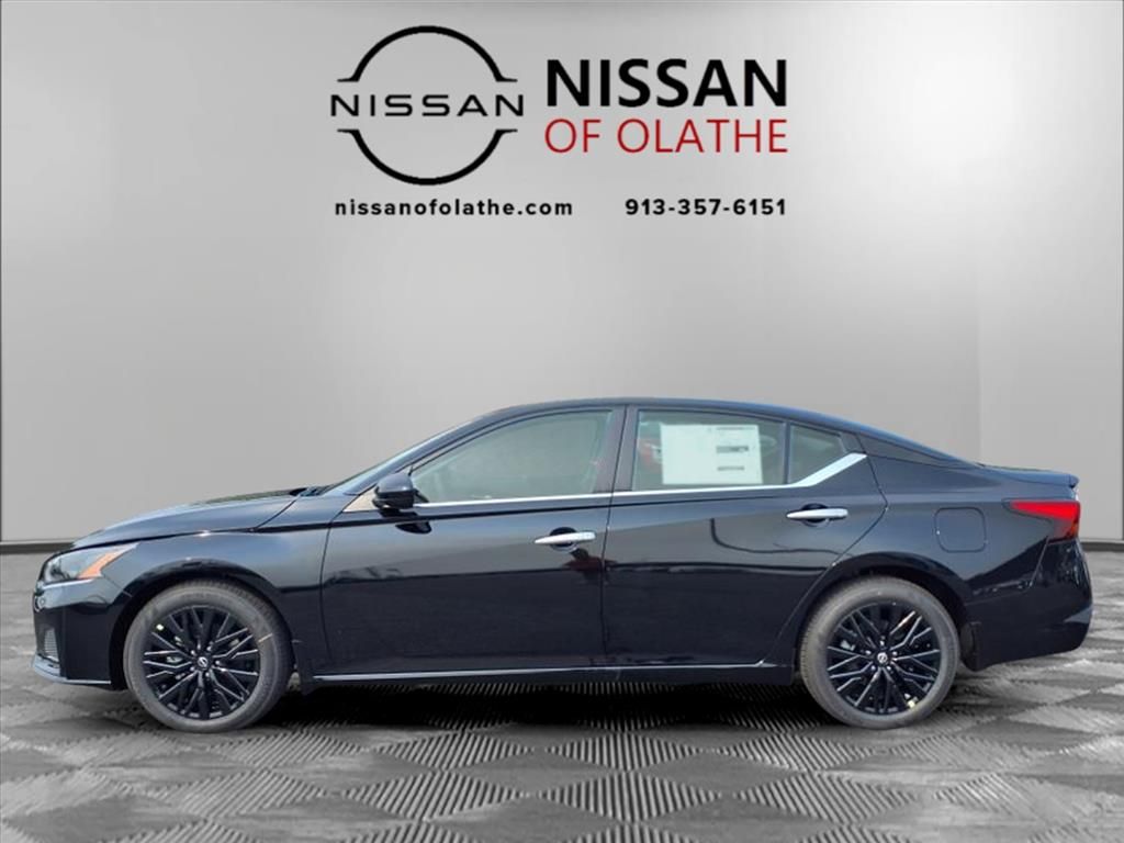 2025 Nissan Altima SV Special Edition photo 15