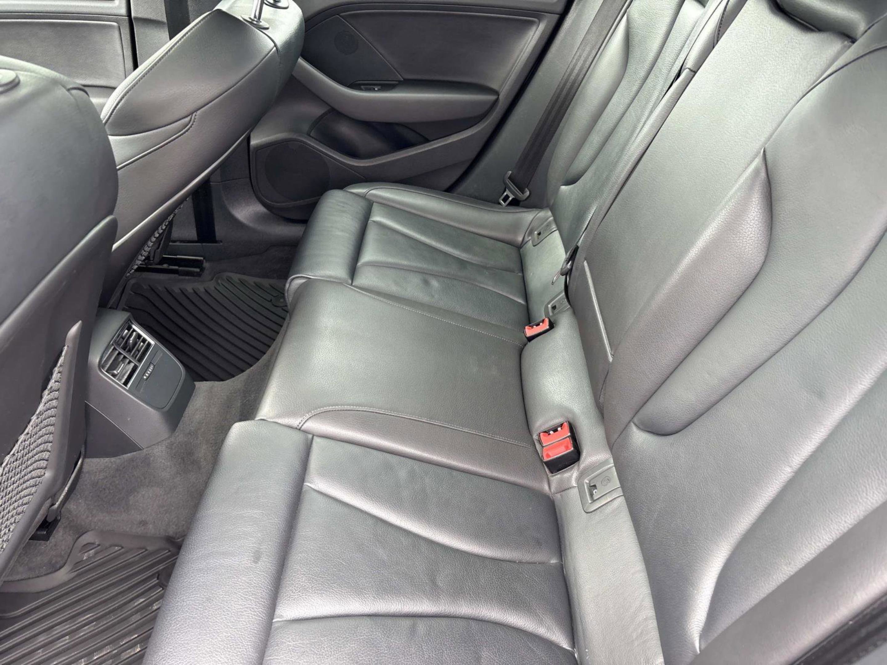 2016 Audi A3 1.8T Premium Plus photo 15