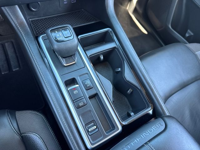 2022 Nissan Pathfinder SL photo 15