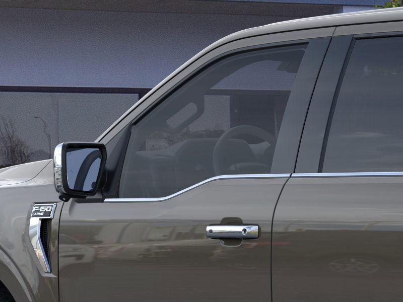 2025 Ford F-150 Lariat photo 19