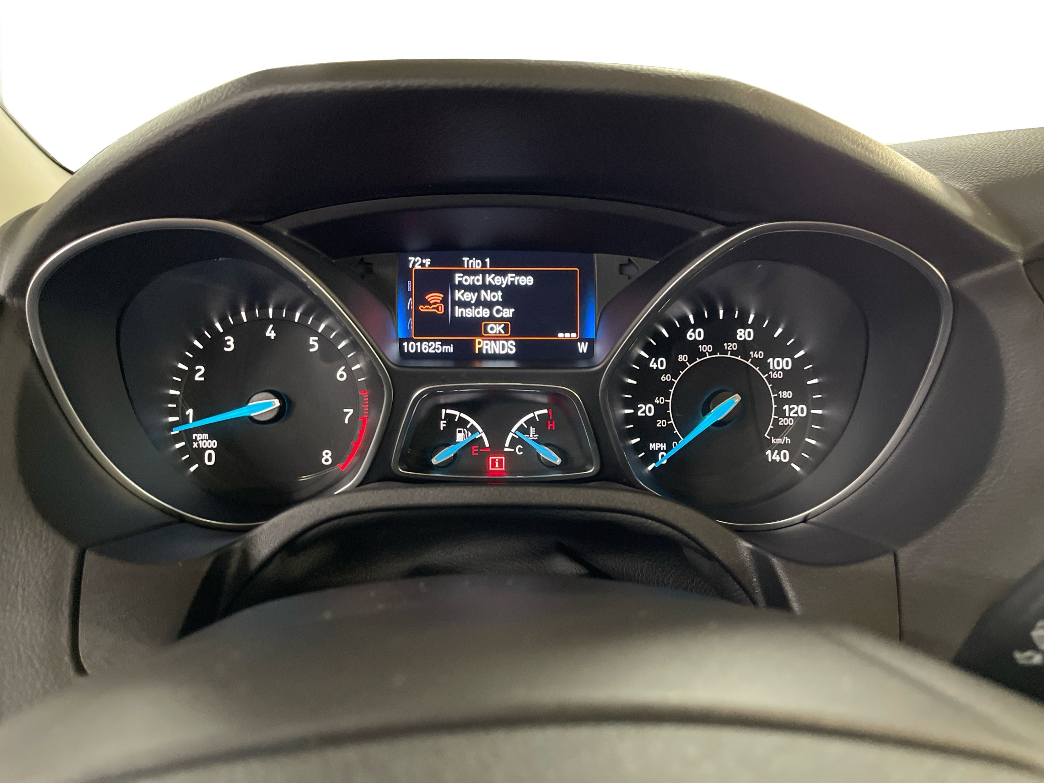 2016 Ford Focus Titanium photo 15